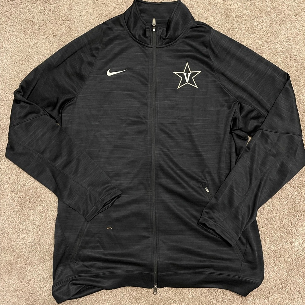 Men’s Nike Vanderbilt full-zip Jacket. XXLT.